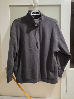 Essential Half Zip Sweatshirt